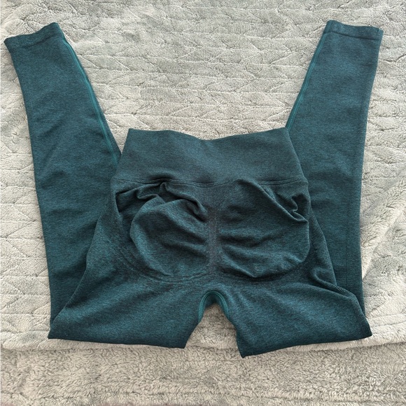 LIKE NEW Gymshark Lift Seamless leggings - Picture 6 of 7